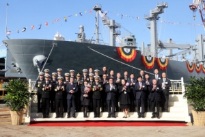 1만t급 군수지원함 진수식