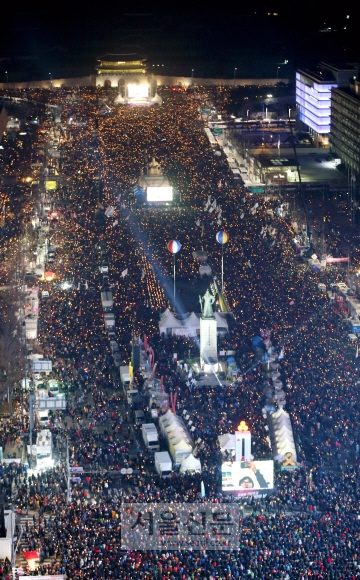 12월 3일 촛불집회, 오후 7시 기준 110만명 참여
