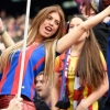 [포토] ‘바르셀로나의 승리를 위해!’… 열띤 응원 펼치는 미모의 여성팬