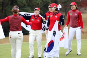 -퀸즈골프- 한국, 일본 꺾고 대회 첫 우승