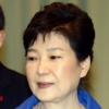박근혜 탄핵 가결…朴대통령, 국무위원들과 악수하며 ‘눈물’