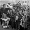 1960년 ‘희망의 선물’ 나눠주는 산타 할아버지