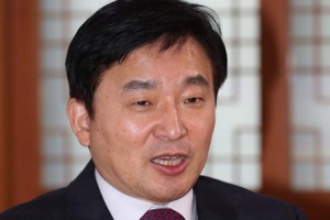 [신년 인터뷰] “개헌 빠를수록 좋아… 합리적 보수 가치 재정립 힘 보탤 것”