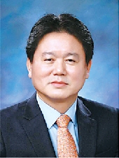 무역전시학회장에 윤승현 교수