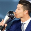 [포토] 호날두, FIFA 어워즈 ‘올해의 남자 선수상’ 수상