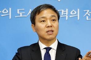 김승수 전주시장 “초등 자녀 둔 공무원 눈치 출근하지 마라”