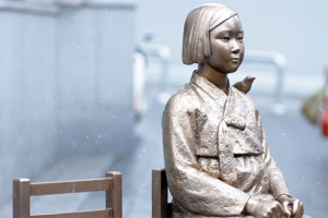 한·일 문제 다룬 2017 기대작…‘군함도’, ‘눈길’ 그리고 ‘어폴로지’