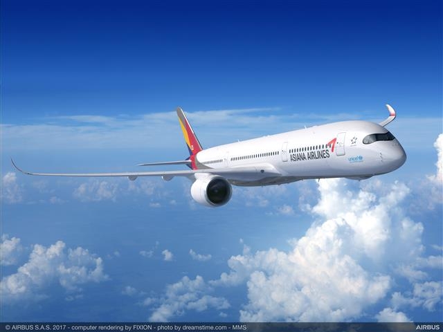 아시아나항공이 올해 도입할 예정인 차세대 친환경 항공기 A350의 모습. 아시아나항공 제공