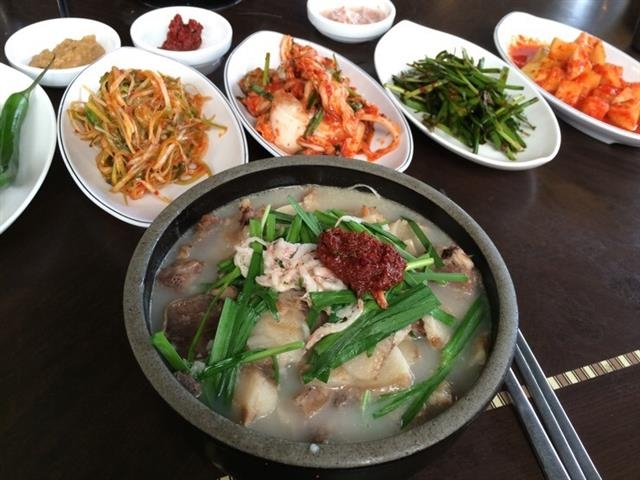 밀양 돼지 국밥