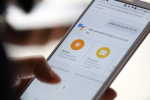 모바일 뉴스 이용률 첫 70% 돌파…20·30대는 90% 넘어