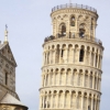 피사의 사탑에 회전식 관람차를? 이탈리아 시끌