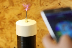 주크박스와 함께 ‘한걸음 더 세운’