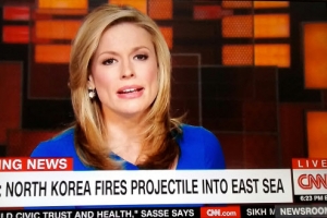 CNN, ‘동해’서 곧바로 ‘일본해’로…북미사일 발사 긴급 타전 중에