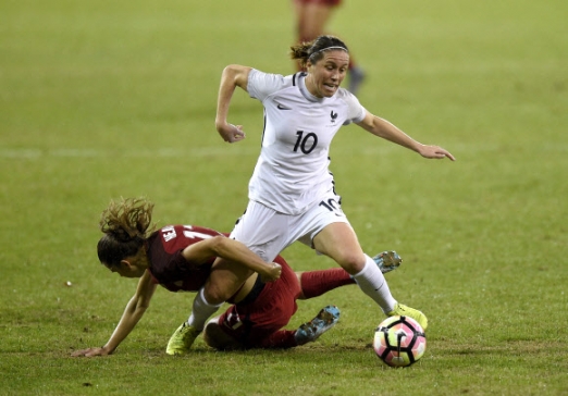 ‘죽어도 못보내’