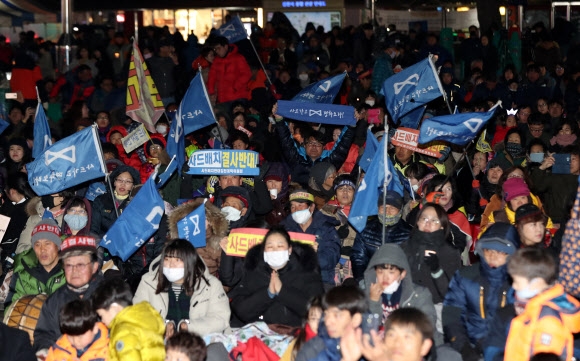 김천, 사드 반대 촛불 타올라