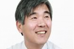 [In＆Out] 전술핵무기 재배치, 지금이 적기다/김열수 성신여대 국제정치학 교수