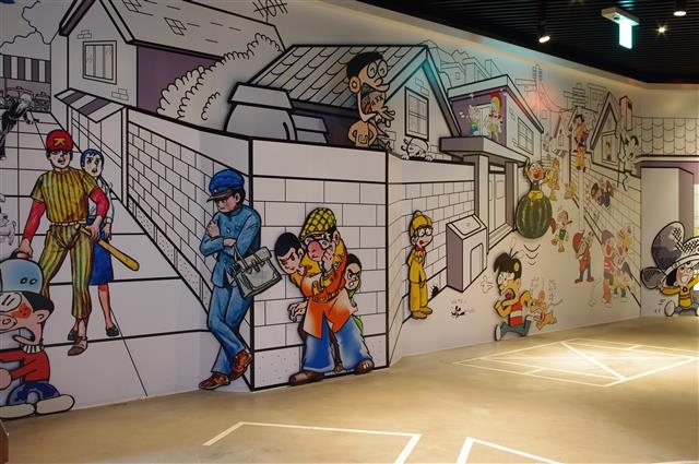 새 단장을 마치고 지난 11일 재개관한 경기 부천에 있는 한국만화박물관 3층 전시관. 한국만화박물관 제공