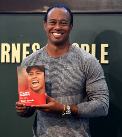 [포토] 타이거 우즈 “마스터스 우승 20년 됐어요”