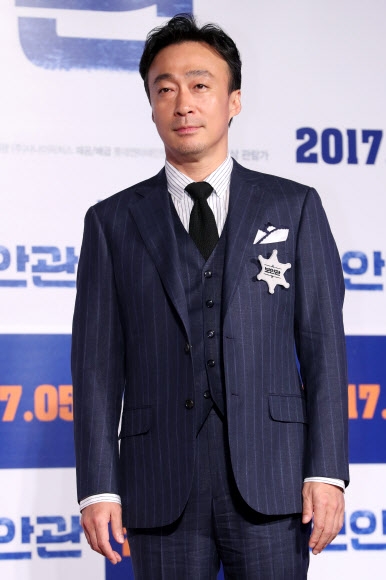 보안관 이성민