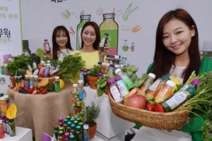 [서울포토]녹즙으로 봄 활력 충전하세요