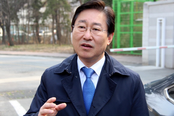 BBK 김경준 천안교도소 찾은 박범계 의원