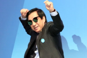 “그러니까 탄핵당했지” 한 소리 들은 김성태 의원은 누구