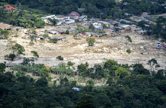 폭우와 산사태가 할퀸 콜롬비아