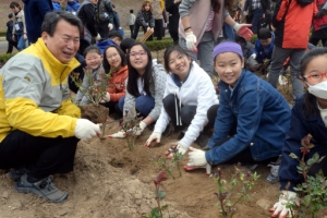 중랑구, 장미의 이름으로 잭팟 다시 한번