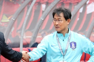 김호곤 축구협회 부회장 “가슴 찡한 경기였다”