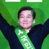 안철수 포스터 화제, 국민의당 문구도 없어…박지원 “이제석, 광고천재”