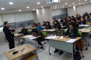 “구직·재무·자녀·집구하기 노하우… 5060 위해 콕 찝어 드려요！”