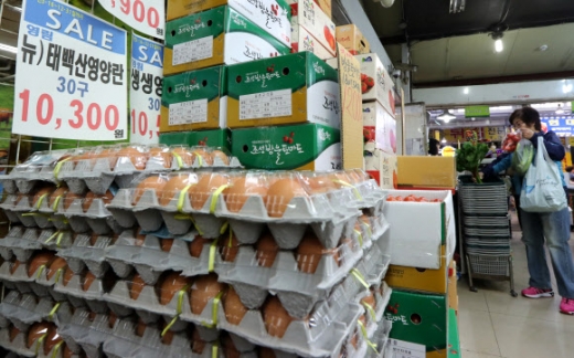 다시 뛴 계란값… 1만원으로 한 판 못 사