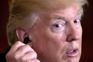 트럼프 ‘사드 욕설’, 누구를 향했나...靑 “외교 관례상 설명 못해”