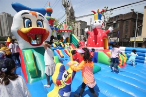 [5월 골든위크…구청은 이색 축제에 빠졌데이] 성북구, 성북에선 ‘어린이 親區’ 페스티벌