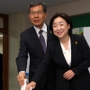 심상정, 남편과 함께 투표…“더 강한 개혁·더 큰 변화 위해 투표해주실 것”