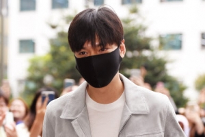 이민호, 15일 논산훈련소 입소 ‘사회복무요원 10개월 만’