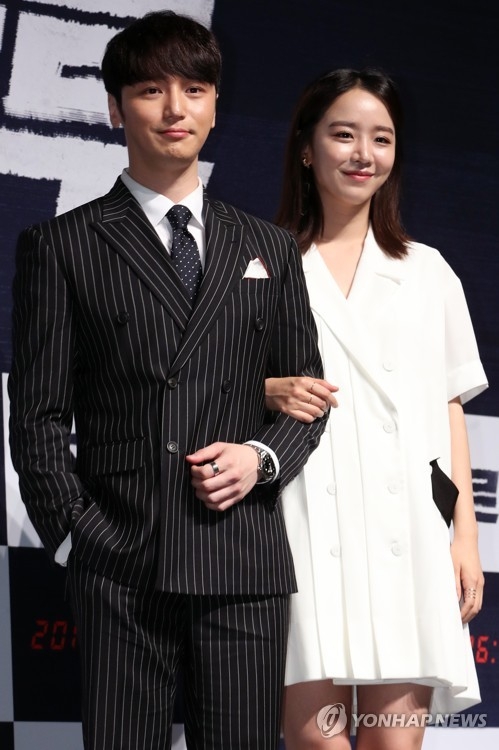 ‘하루’ 변요한 신혜선