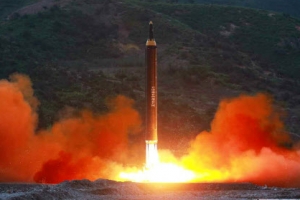 엔진 1개로 최고고도 2111.5㎞… 2~3개 묶으면 바로 ICBM