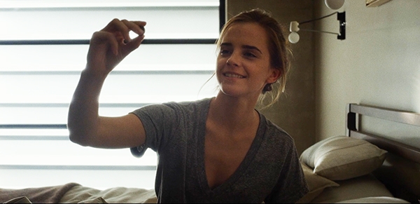 ‘더 서클’ 예고편의 한 장면.