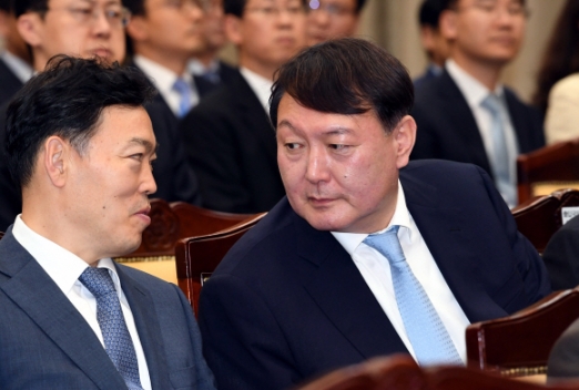 [서울포토] 김주현 전 대검차장 이임식 참석한 윤석열