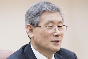 법원의 잇단 영장 기각···검찰 기각 사유 조목조목 공개하며 반발