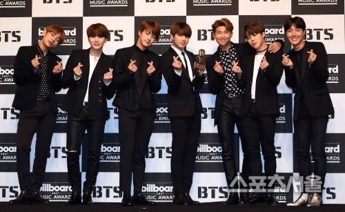 금의환향 방탄소년단