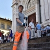 伊피렌체, 관광객 쫓으려고 ‘계단 물청소’ 한다