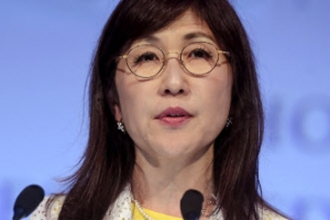 일본 방위상 “위안부 문제, 일본은 의무 다했다”
