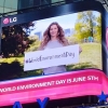 뉴욕의 LG 전광판 ‘환경보호 동영상’ 상영
