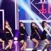 대세 걸그룹 멤버들로 결성된 ‘옆집소녀’…‘딥 블루 아이즈’ 무대 영상