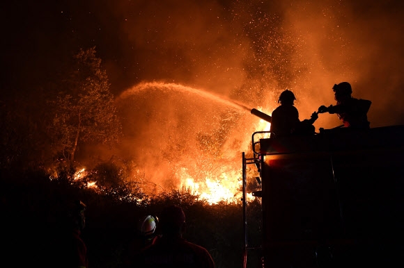 64명 목숨 앗아간 포르투갈 산불…”방화 가능성”