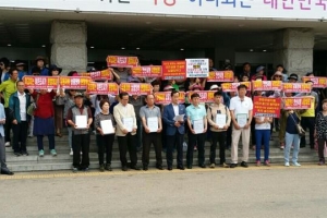 “도심 한복판 추모시설 웬 말” “희생 학생들 추억 깃든 공간”