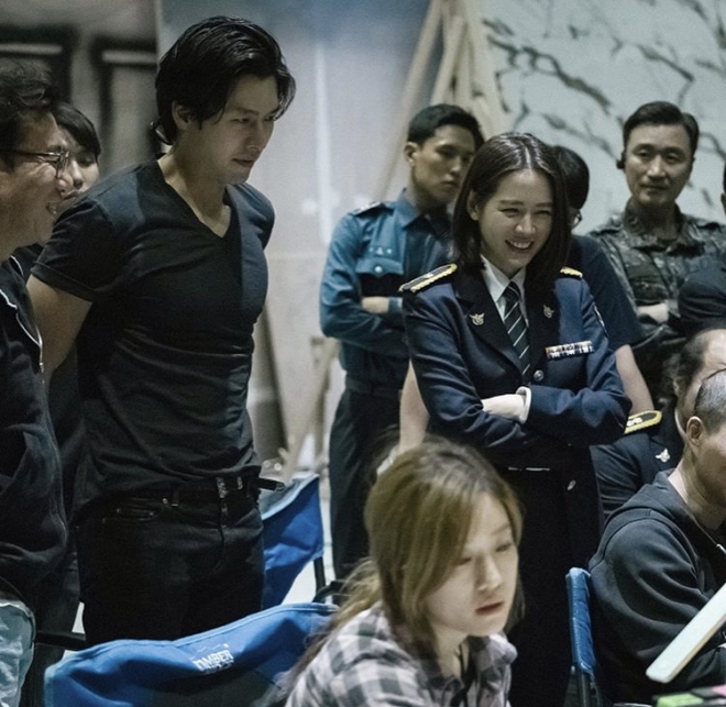 ‘협상’ 현빈 손예진