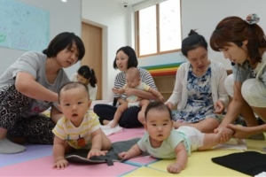 2019년부터 직장인 집안일·육아 지원하는 ‘가사 서비스 바우처’ 도입